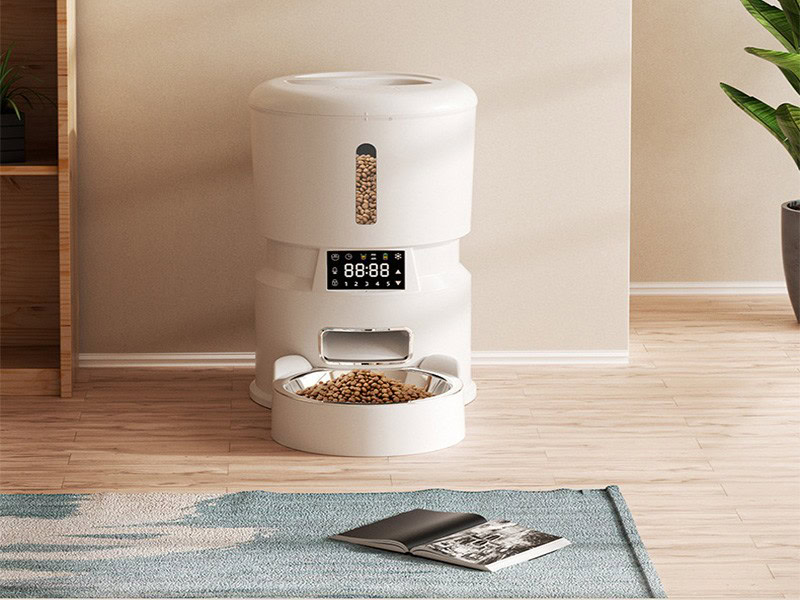 Smart Pet Feeder